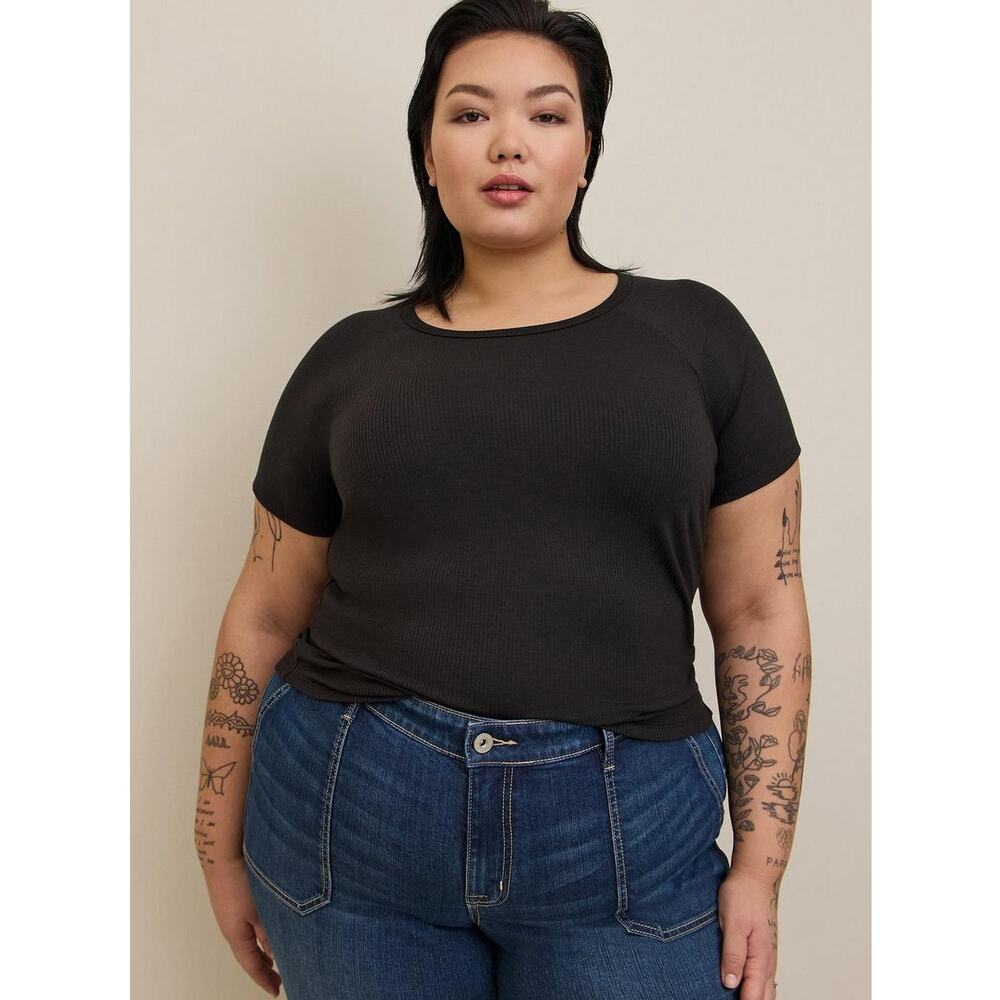 NWT Torrid Rib Crew Neck Raglan Crop Tee Black 5X